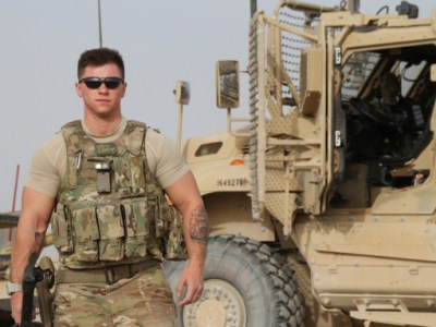 ‘TRANSMILITARY’ O CÓMO HACER POLÍTICAS AJENAS A LA&nbsp;REALIDAD