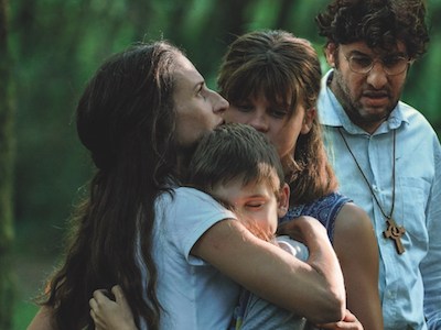 ‘LES EBLOUIS’ O CÓMO EL SIGNIFICADO MANCA EN EL TEJIDO&nbsp;SOCIAL