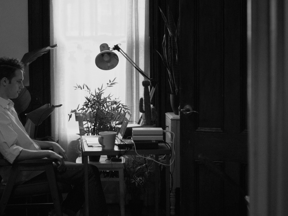 ‘A STORMY NIGHT’ O CÓMO AVANZAMOS CON LAS&nbsp;CONTRADICCIONES