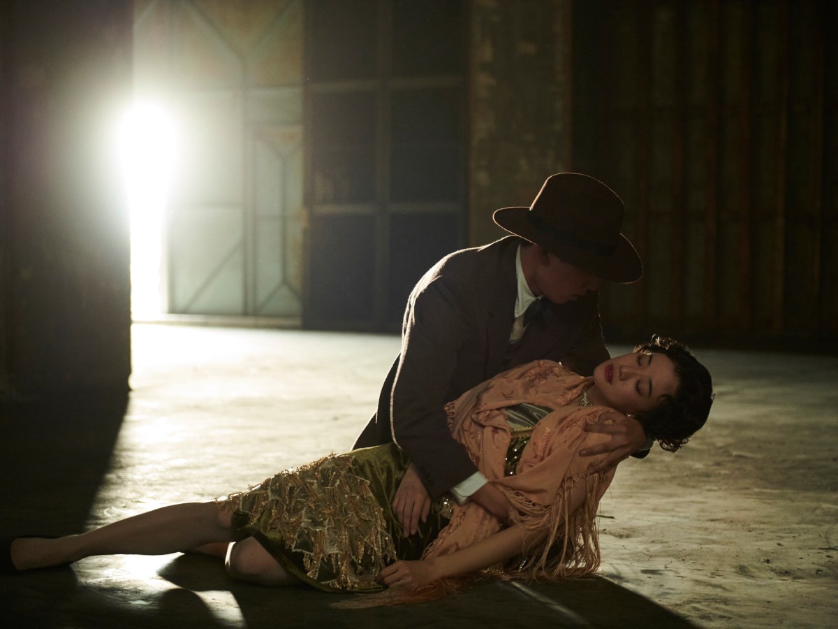 ‘LA MUJER DEL ESPÍA’ O CÓMO COMBINAN LA (re)PRESENTACIÓN Y LA&nbsp;IDENTIDAD