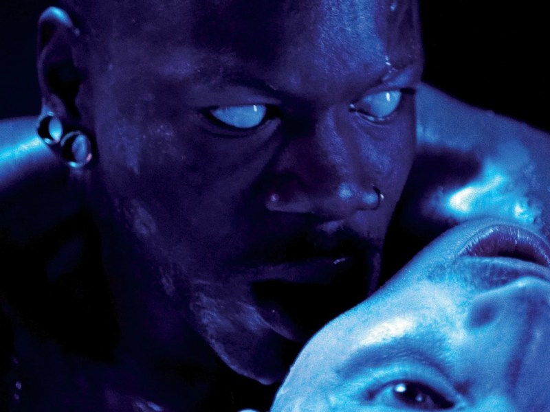 ’THE VISITOR’ Y LAS FUERZAS CENTRÍFUGAS, CENTRÍPETAS Y LA MIGRACIÓN EN&nbsp;U.K.