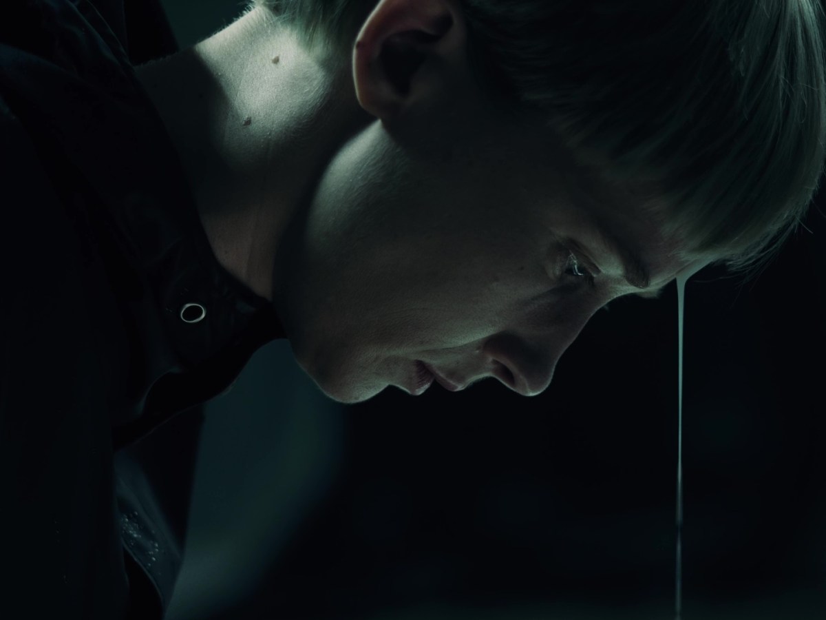 ’UNA BALLENA’ O CÓMO LAS PROFUNDIDADES NOS DEVOLVERÁN LA&nbsp;HUMANIDAD