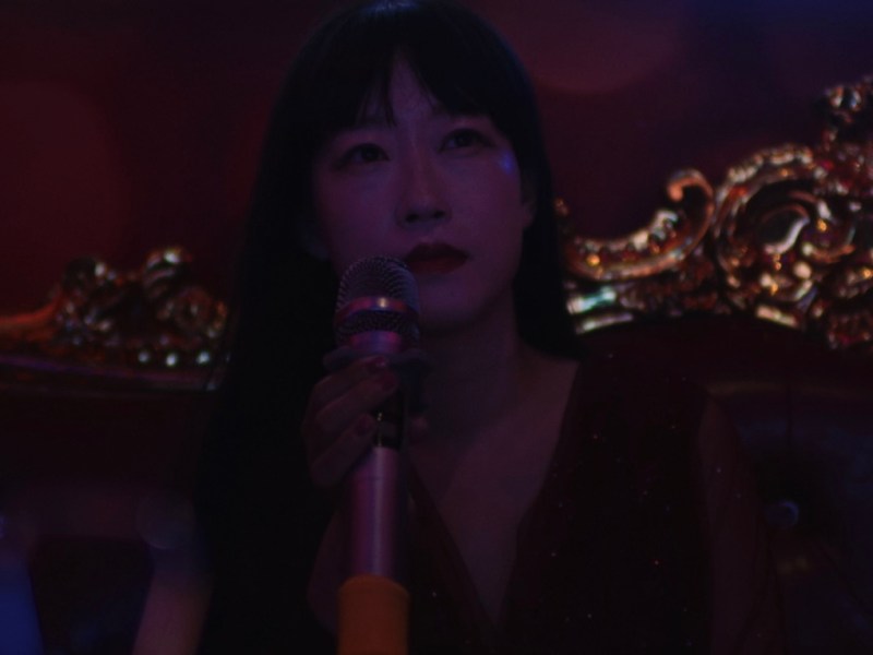 ’MISTRESS DISPELLER’ O CÓMO CAPITALIZAR EL AMOR, LA INFIDELIDAD Y LA&nbsp;SOLEDAD’